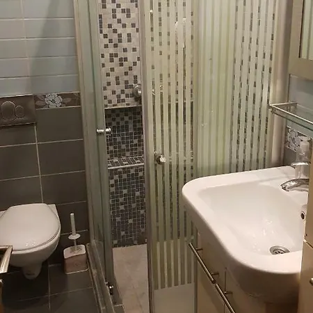 Ultra Lux In Center Sisli, 10 Min From Metro Station And Taksim Square Apartmán